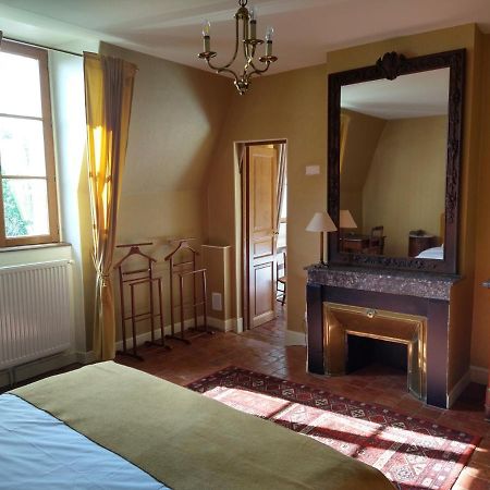 Hotel La Croix De Vernuche Varennes-Vauzelles Εξωτερικό φωτογραφία