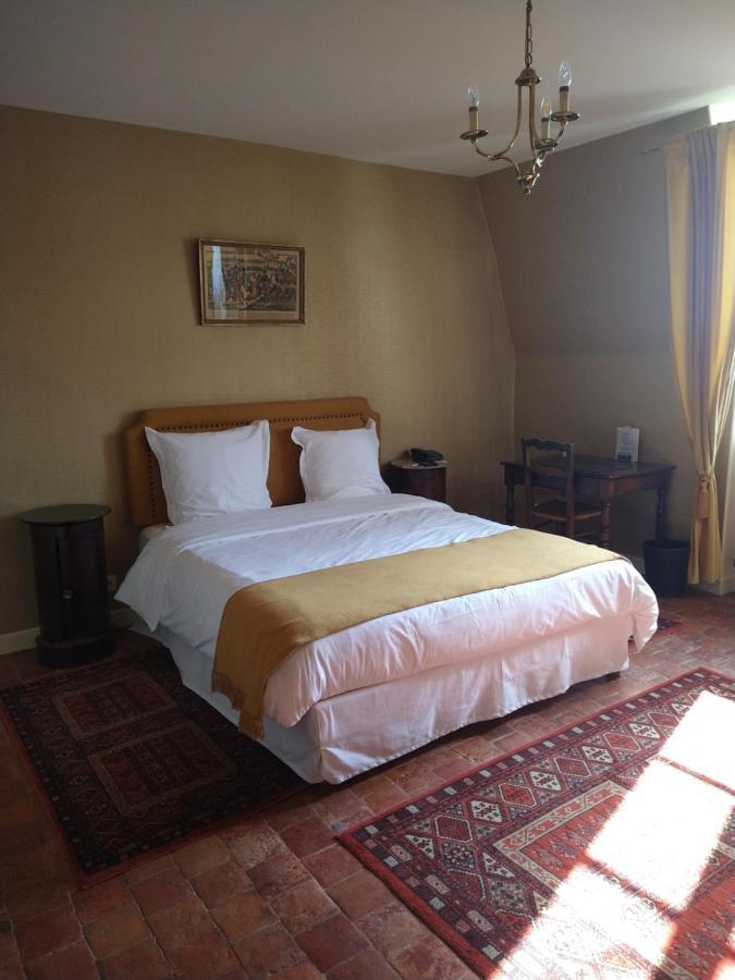 Hotel La Croix De Vernuche Varennes-Vauzelles Εξωτερικό φωτογραφία