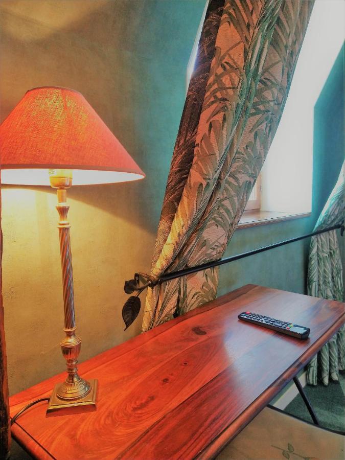 Hotel La Croix De Vernuche Varennes-Vauzelles Εξωτερικό φωτογραφία