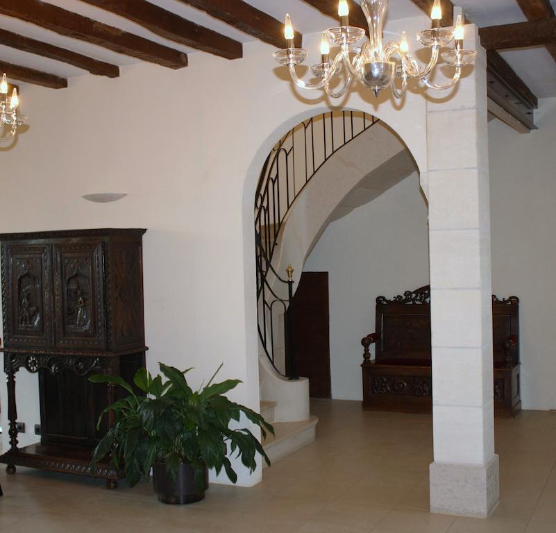 Hotel La Croix De Vernuche Varennes-Vauzelles Εξωτερικό φωτογραφία