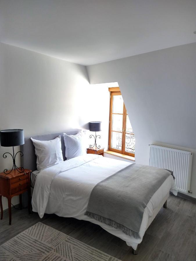Hotel La Croix De Vernuche Varennes-Vauzelles Εξωτερικό φωτογραφία